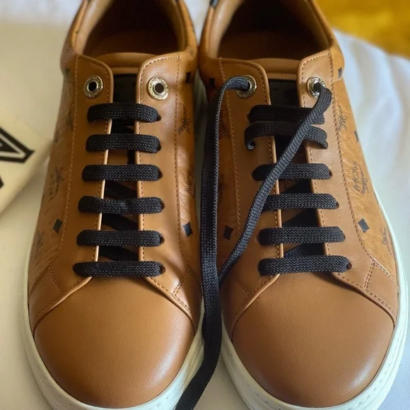 SOLD - Picture 8 of 11